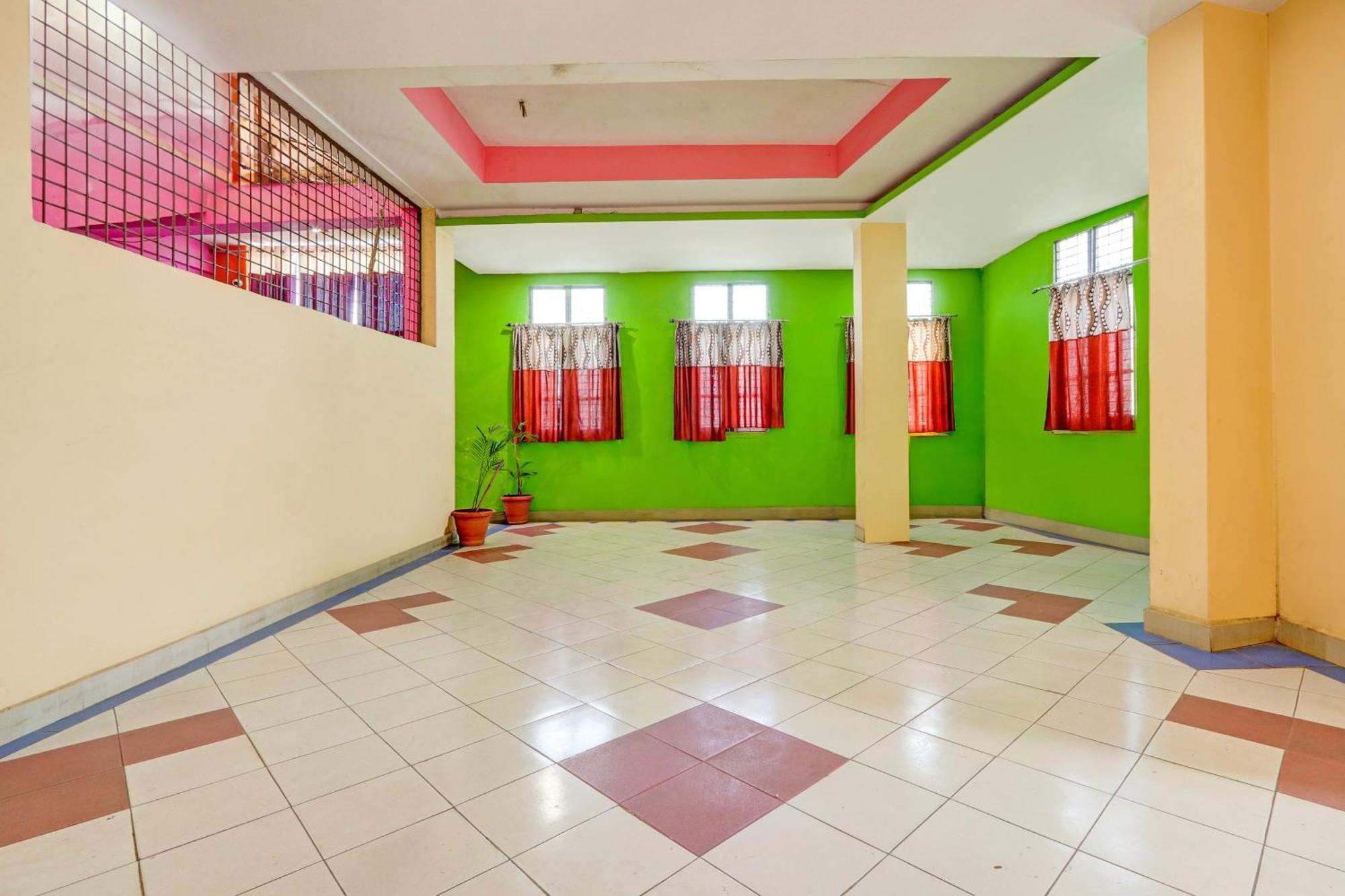 Oyo Flagship Hotel Samruddhi Lodge Nirmal  Esterno foto